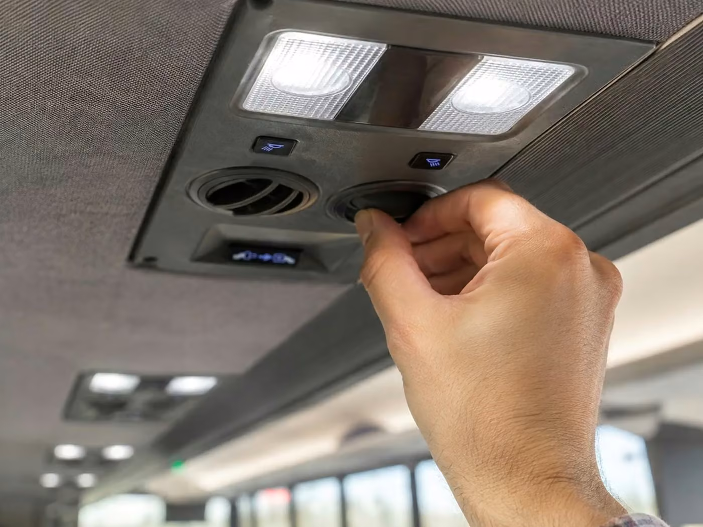 aiken 25 passenger minibus air conditioning