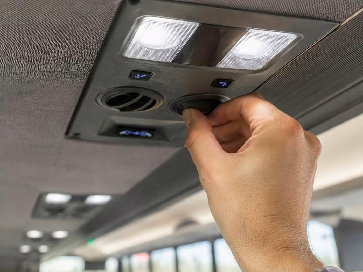 aiken 35 passenger minibus air conditioning
