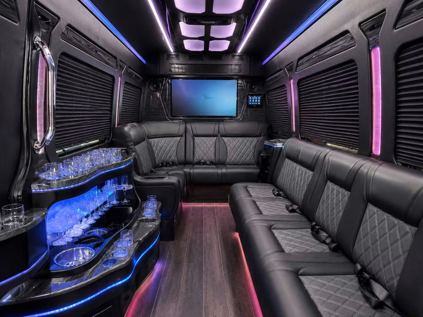 aiken private season long bus service for teams